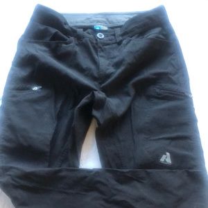 Men’s Eddie Bauer First Ascent black pants; size 33x32